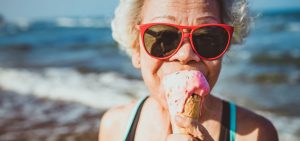 Entenda por que os idosos sofrem demais com as altas temperaturas