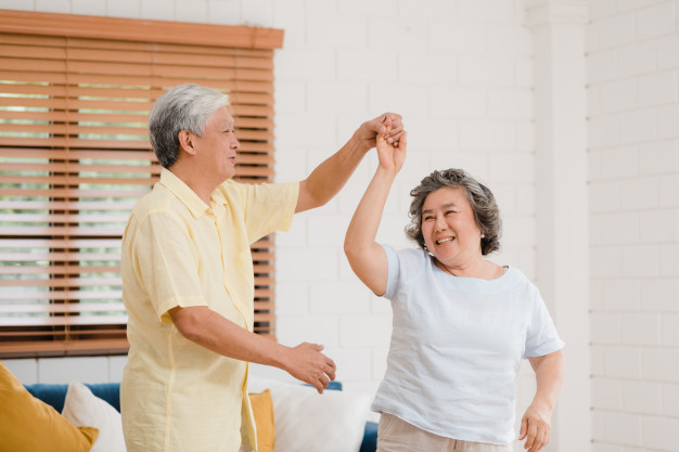Instituições de Longa Permanência podem contribuir para o bem-estar de idosos