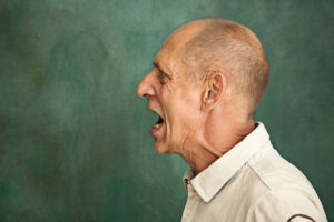 Agressividade em Idosos com Demência